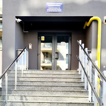 Bridge 113 - Studio Apartment With Free Parking & Flexible Check-In, Sector 6 Bucharest Exterior photo