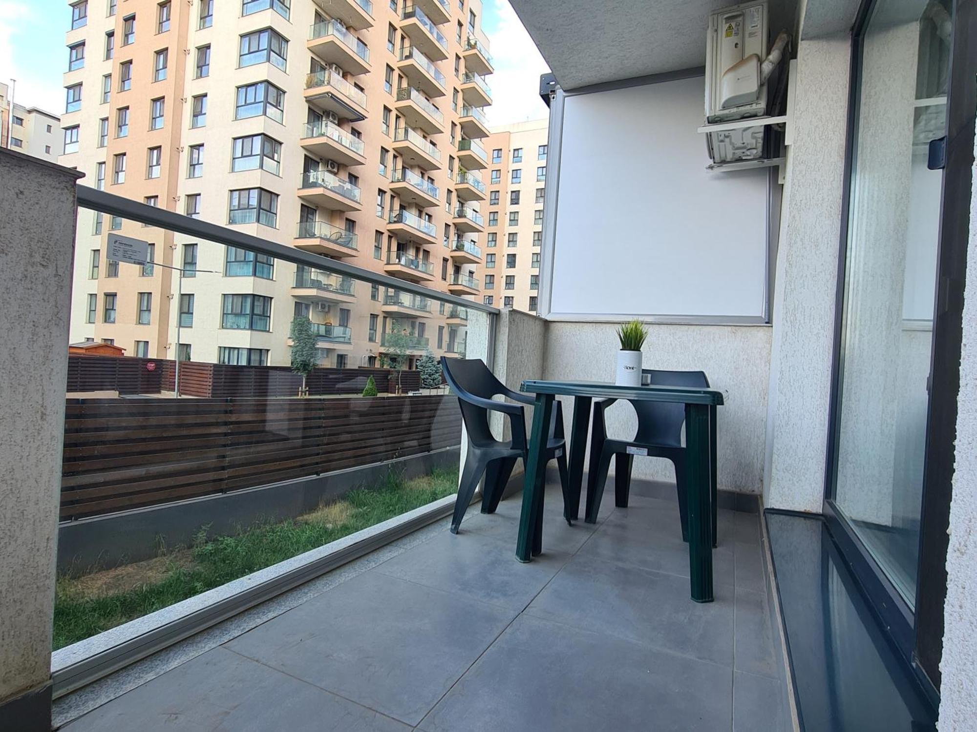 Bridge 113 - Studio Apartment With Free Parking & Flexible Check-In, Sector 6 Bukarest