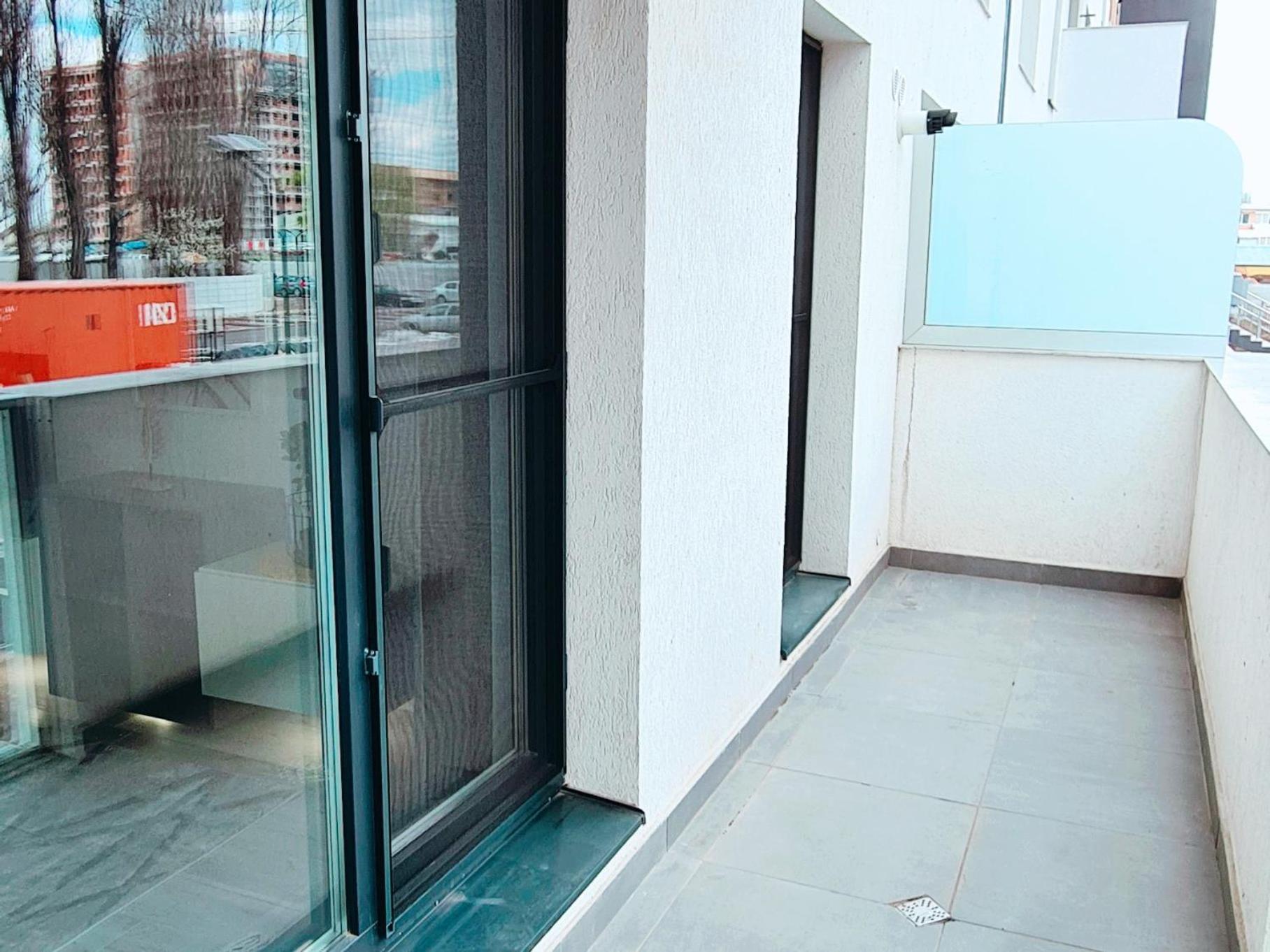 Bridge 113 - Studio Apartment With Free Parking & Flexible Check-In, Sector 6 Apartment Bukarest