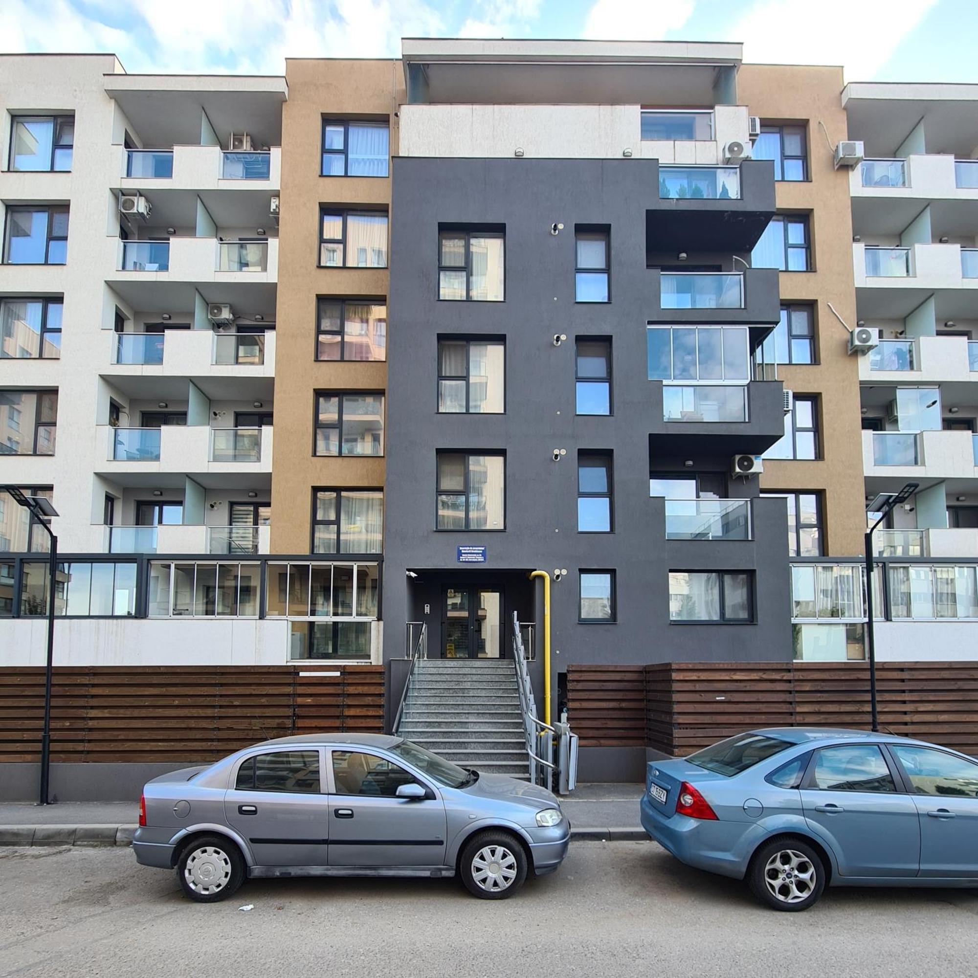 Bridge 113 - Studio Apartment With Free Parking & Flexible Check-In, Sector 6 Apartment Bucharest